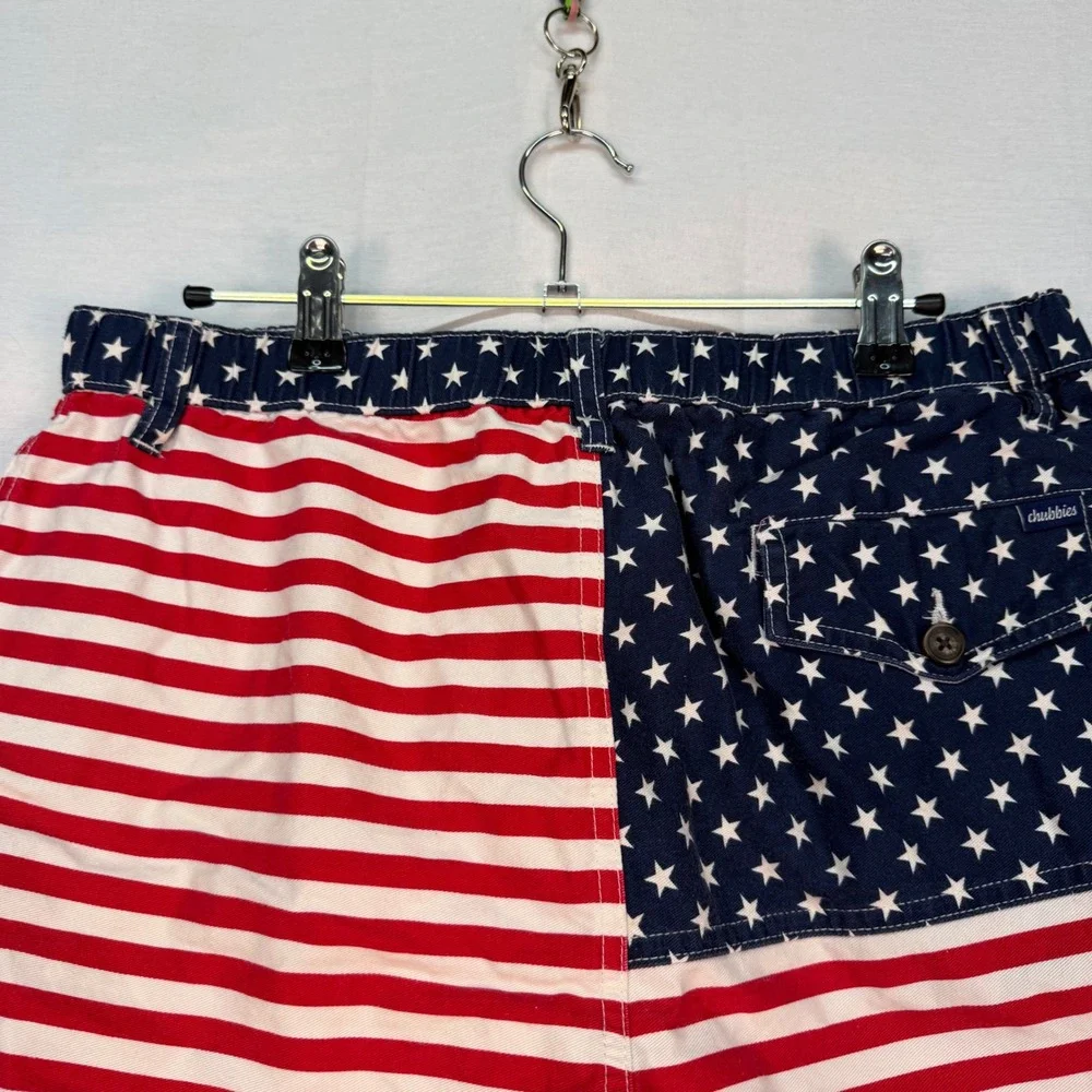 Chubbies The Mericas American Flag Shorts Mens Large 5.5 Inseam Stars and Stripe